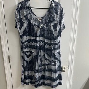 NWT-Peppermint Bay Women's dress- Black and White Tie-Dye